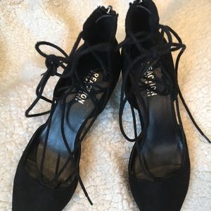Kenneth Cole “Stand Down” lace up wedge heel!